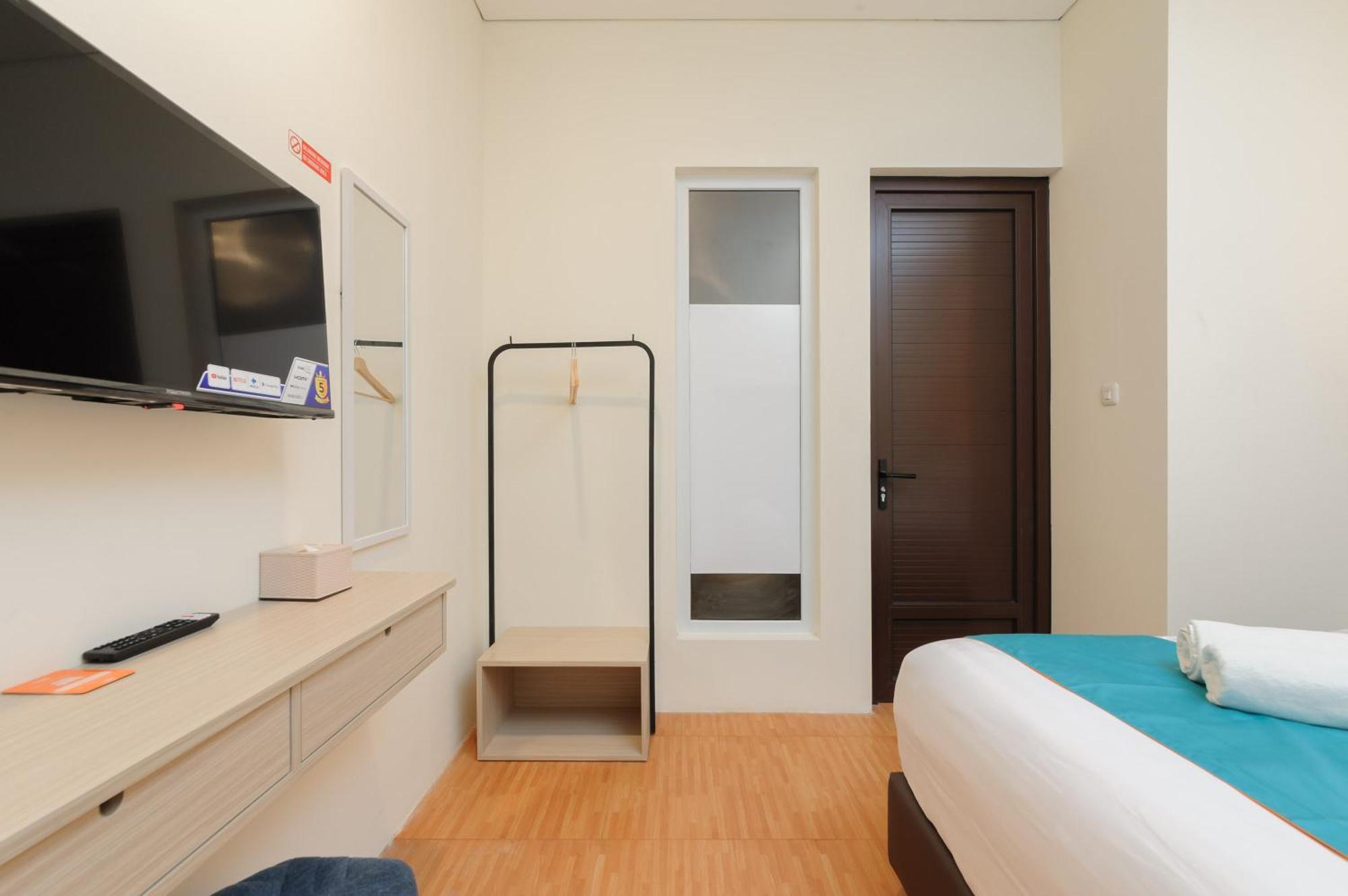 Sans Hotel Tajur Bogor Bantarkamang Ngoại thất bức ảnh