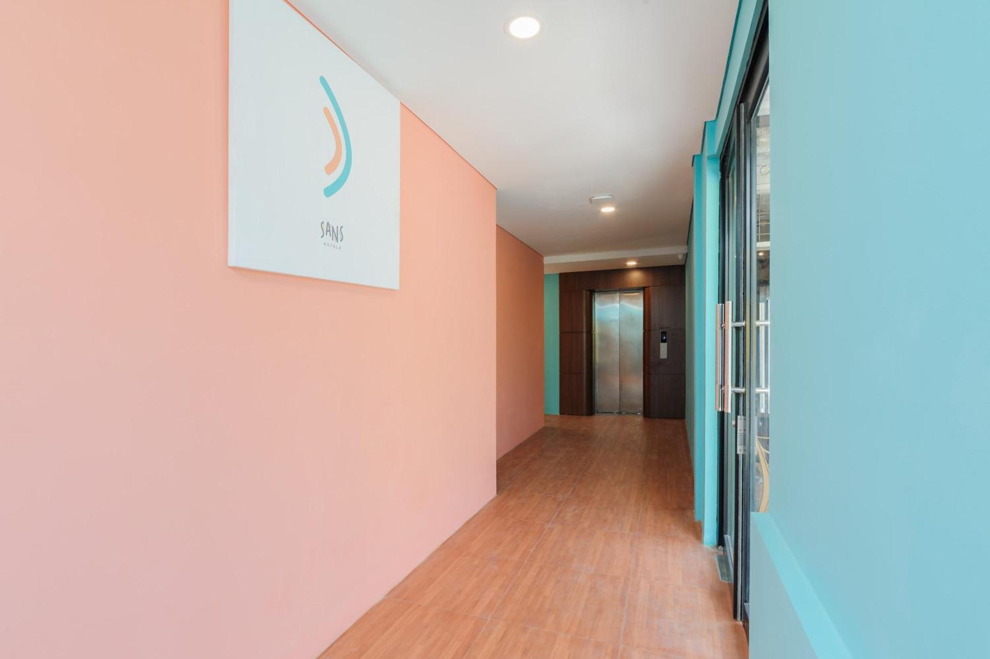 Sans Hotel Tajur Bogor Bantarkamang Ngoại thất bức ảnh